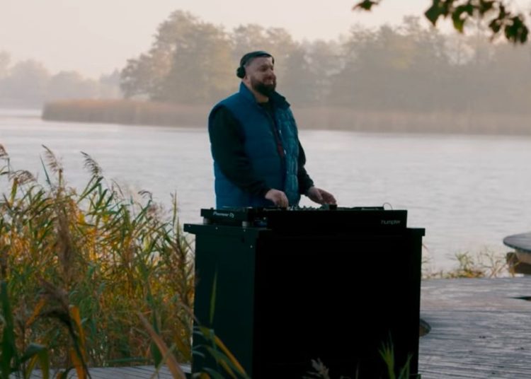 Kiedyś grał w Matrixie. Teraz wrócił do Słupcy