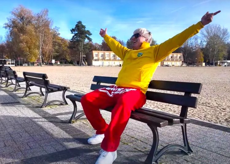 Najpierw Disco Star, teraz to. Posłuchaj!