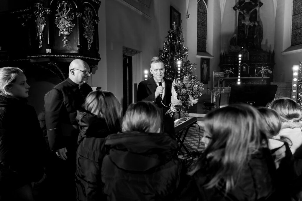 Krzysztof Antkowiak wystąpił w Giewartowie. Zobacz zdjęcia