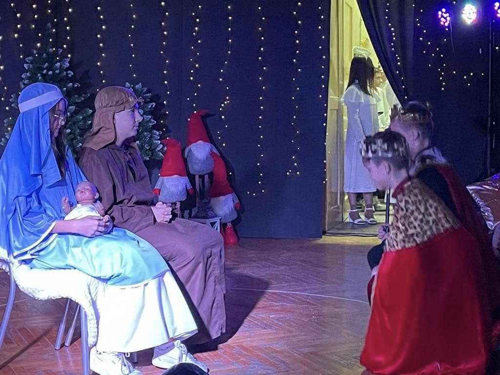 Koncert Świąteczny w  Cieninie Kościelnym