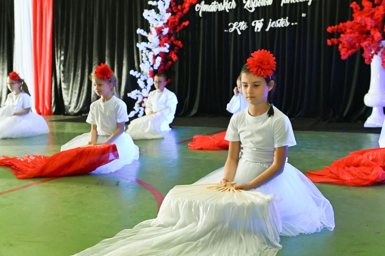 III Gminny Przegląd Amatorskich Szkolnych Zespołów Tanecznych Gminy Słupca