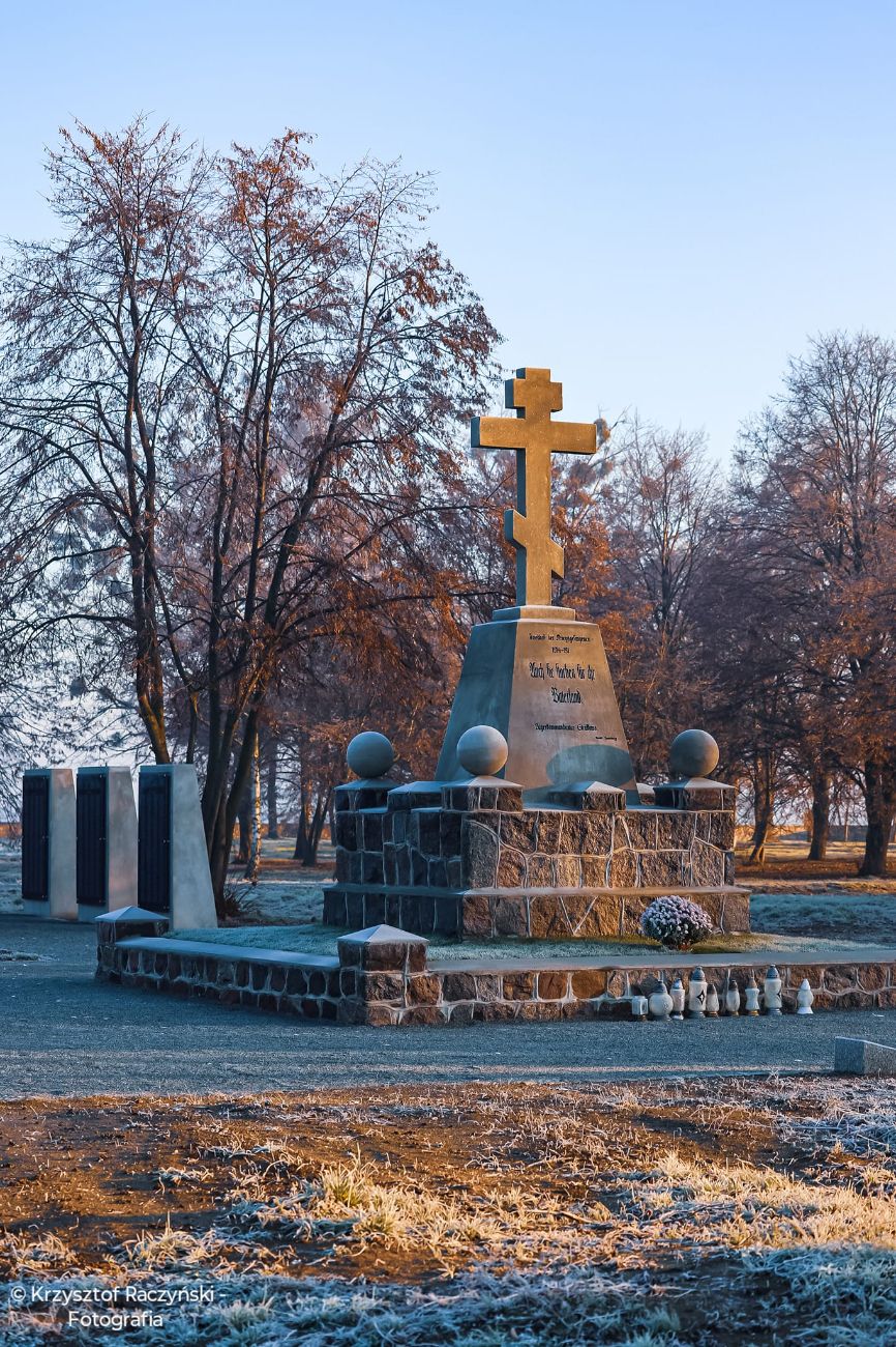 Tak teraz wygląda cmentarz. W piątek uroczystość