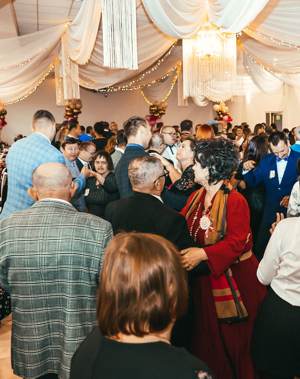 Wyjątkowy bal w Kornatach. Zobacz zdjęcia