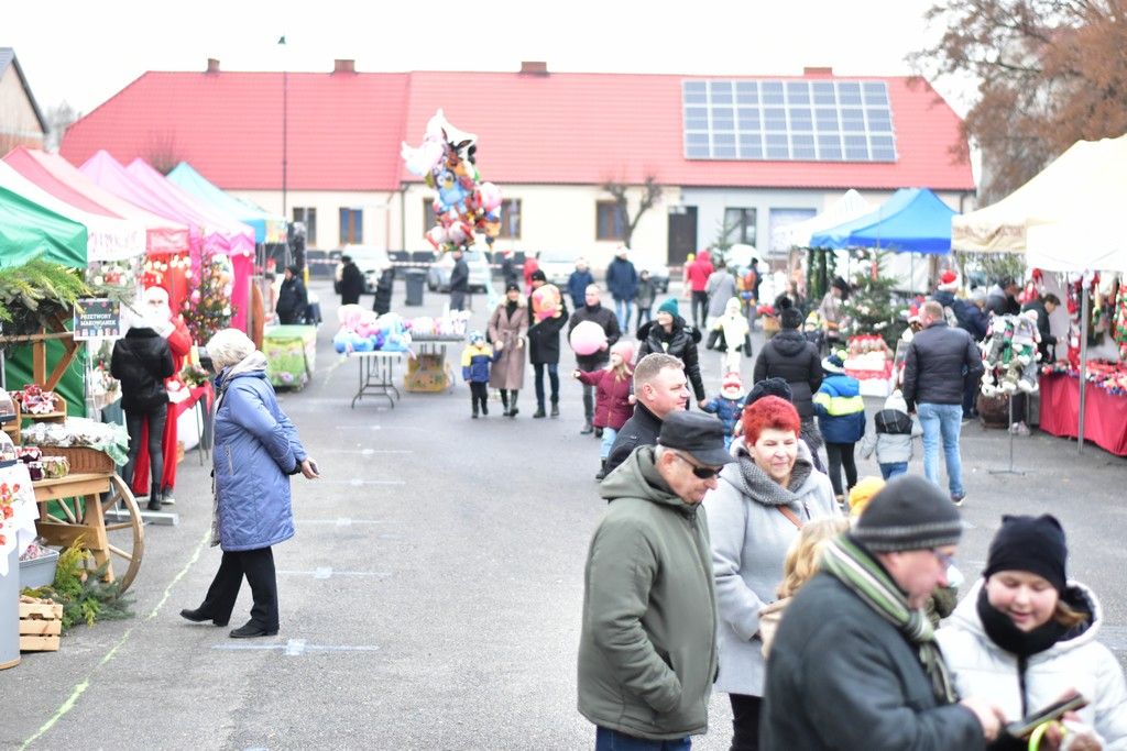 Tłumy na jarmarku w Zagórowie. Zobacz zdjęcia