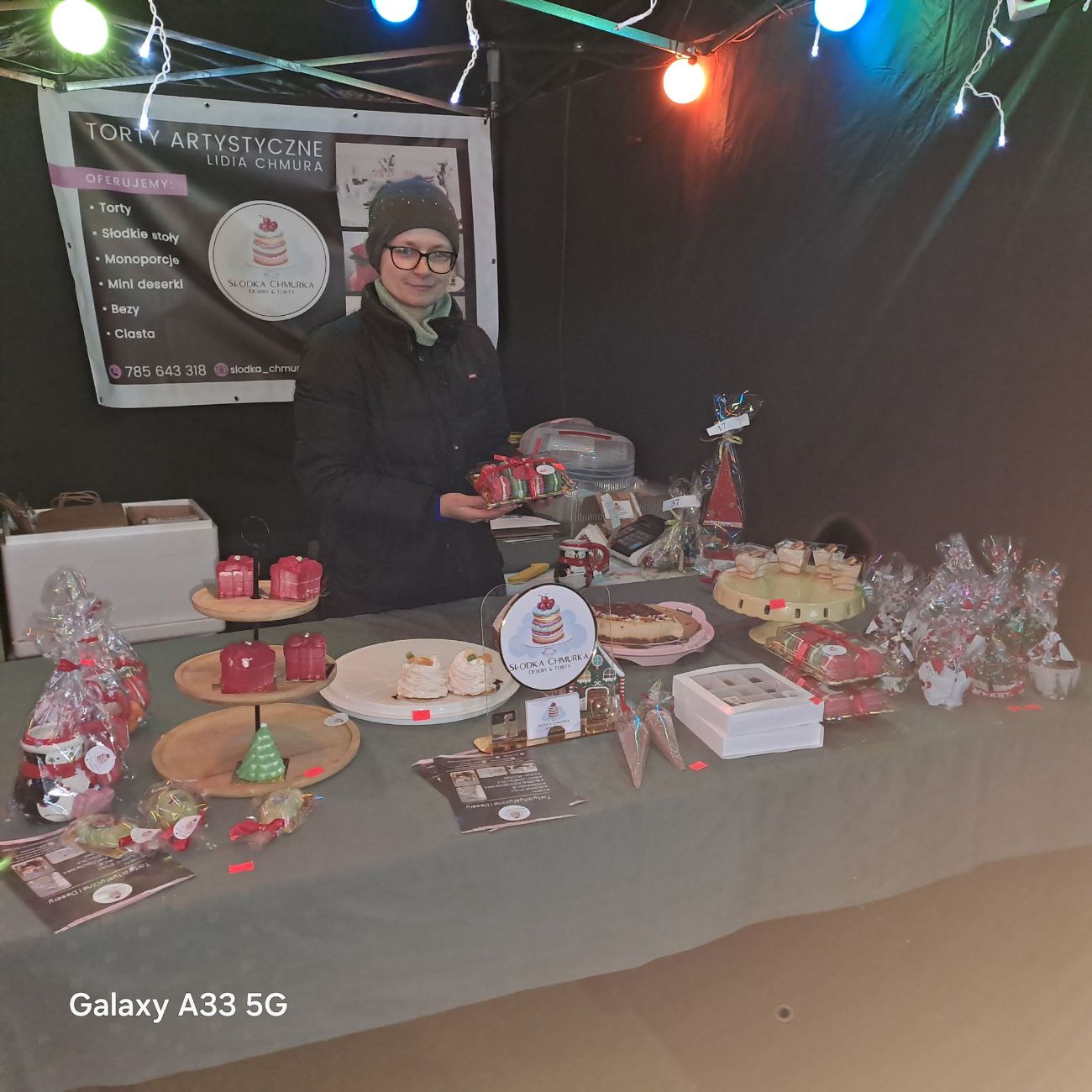 Fotorelacja z JARMARKU BOŻONARODZENIOWEGO na rynku w Lądku