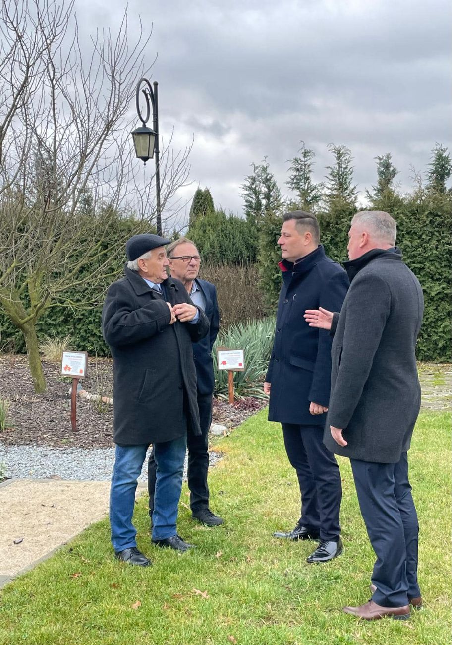 Minister niespodziewanie odwiedził działkowców