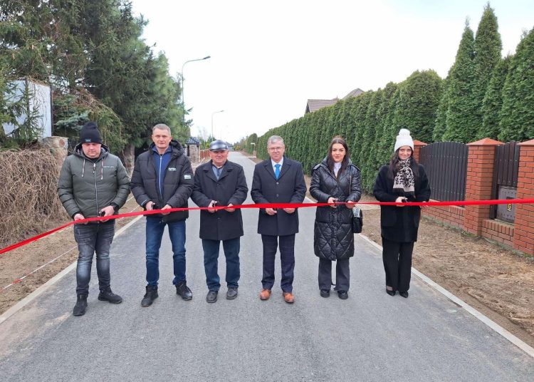 Kolejna droga w Piotrowicach