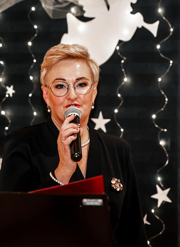 Ponad 200 osób na spotkaniu wigilijnym. Zobacz zdjęcia