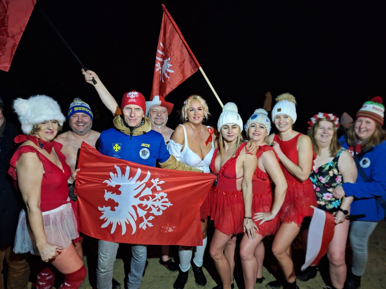 Biało-czerwone morsowanie. Zobacz zdjęcia