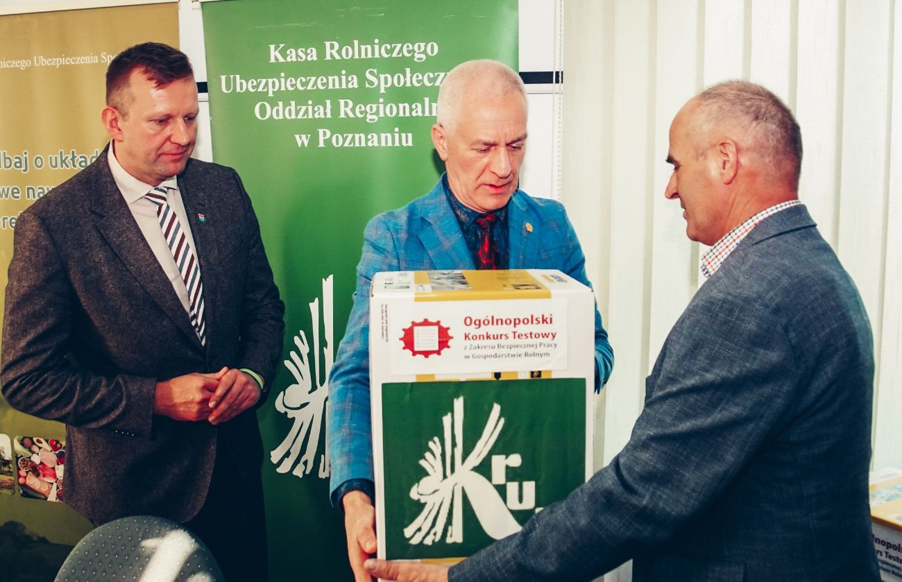 „Gdy zdrowie dopisuje, bezpiecznie rolnik pracuje”.