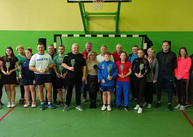 Bardzo wysoki poziom