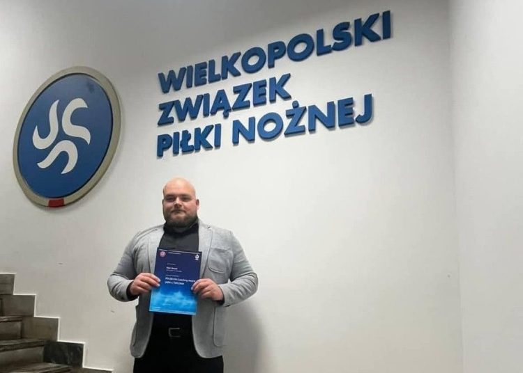 Kolejny trener ukończył kurs