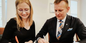 Będą pracować w słupeckim szpitalu. Powiat przyznał stypendia