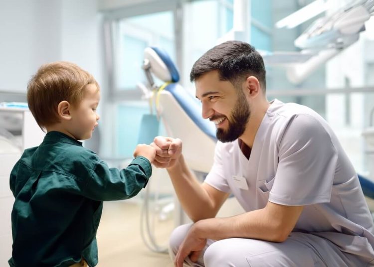 Dlaczego warto leczyć zęby mleczne? 4 główne medyczne powody