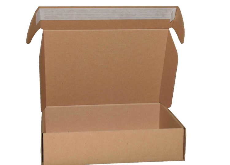 Opakowania tekturowe wysyłkowe dla e-commerce