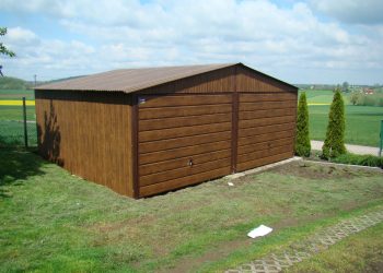 garaż blaszak dwuspadowy