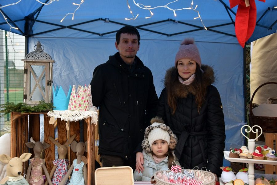 Świątecznie w Strzałowie. Zobacz zdjęcia z jarmarku