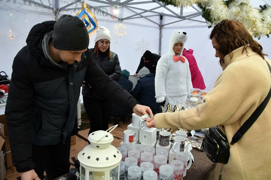 Świątecznie w Strzałowie. Zobacz zdjęcia z jarmarku