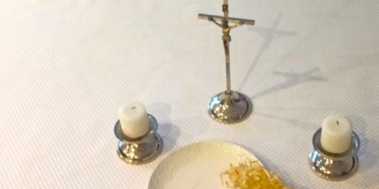 Wkrótce zacznie się kolęda. Sprawdź, kogo odwiedzą księża