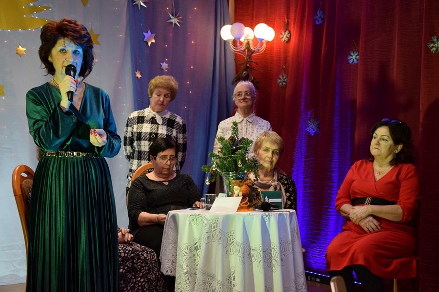 Ponad 200 osób na Wigilii ZDJĘCIA