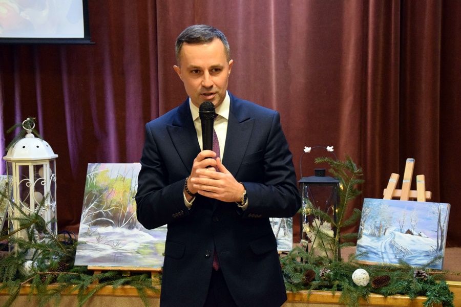 Ponad 200 osób na Wigilii ZDJĘCIA