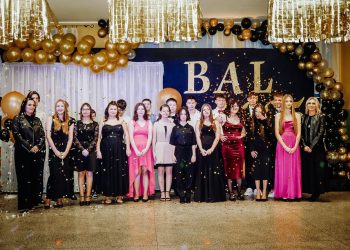 Bal VIII klasy w Drążnej