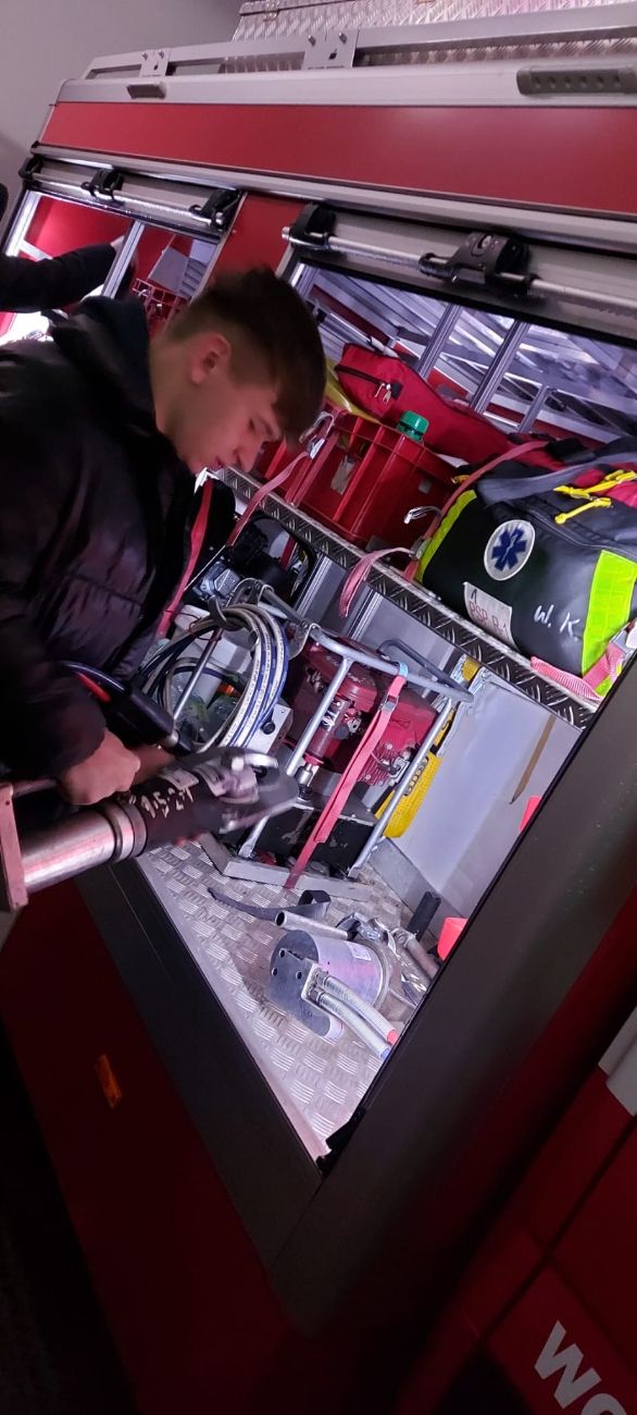 Święto spędzili na szkoleniu. Wcześniej zawyła syrena