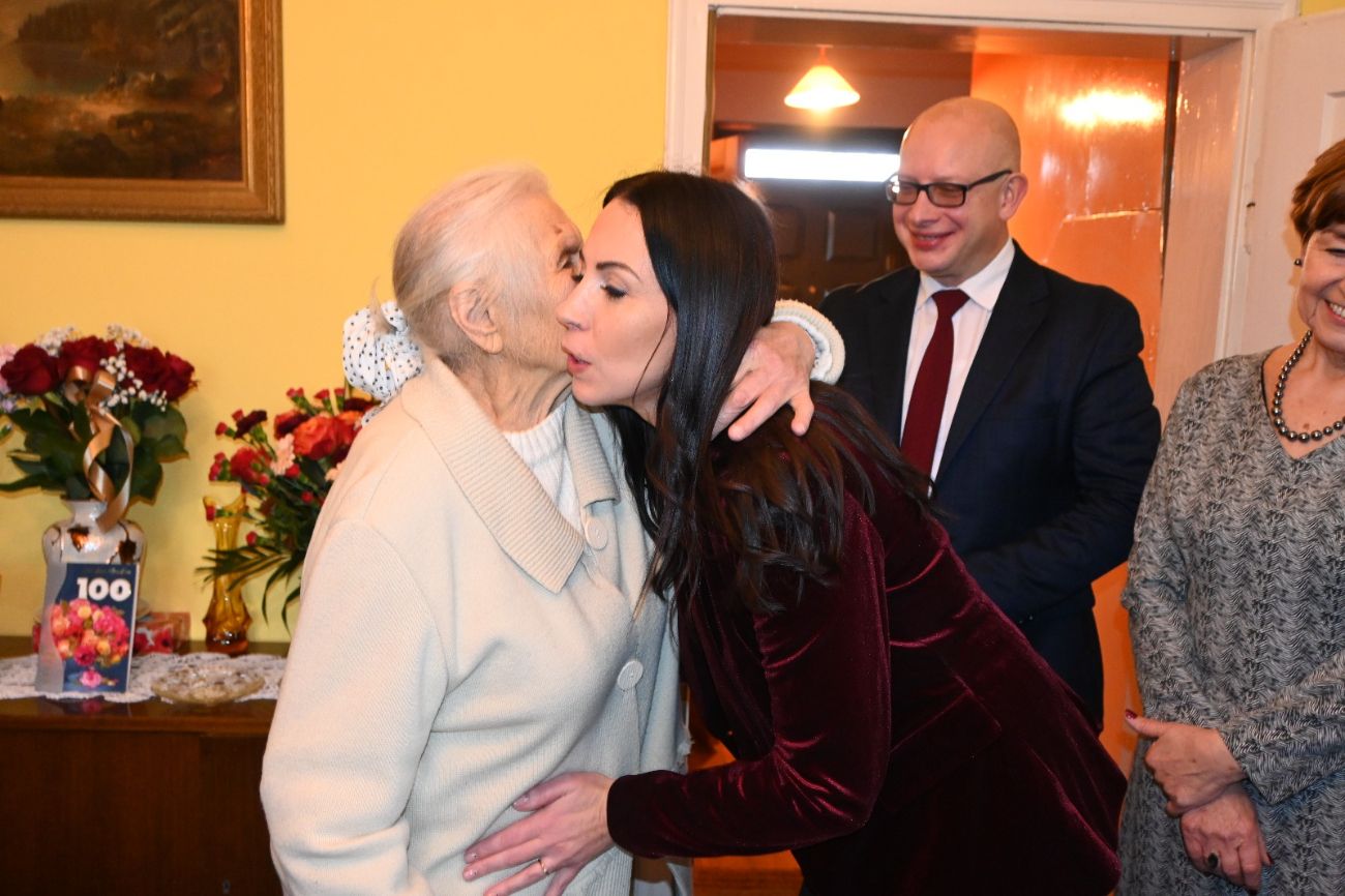 Pani Genowefa świętowała setne urodziny
