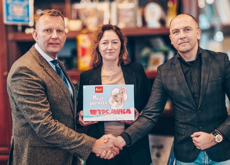 Każde dziecko dostanie wyprawkę