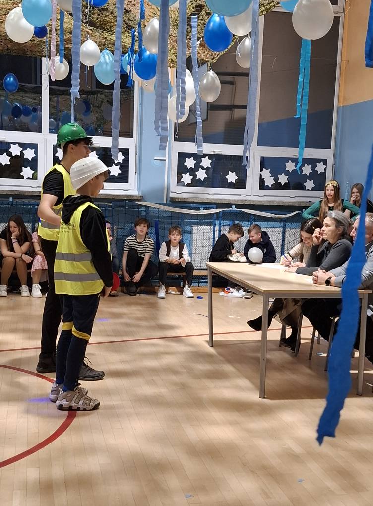 Bal IV – VIII klasy w Ciążeniu