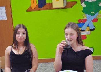 Bal VIII klasy w DRążnej