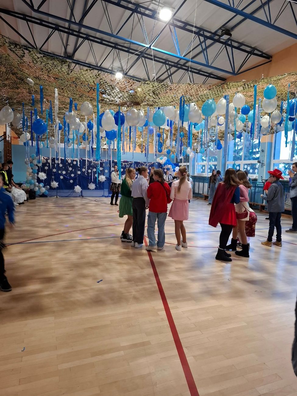 Bal IV – VIII klasy w Ciążeniu