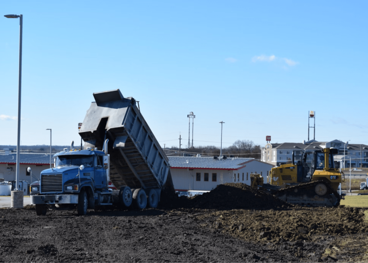 Przewodnik krok po kroku, jak kupić ciężarówkę wywrotkę