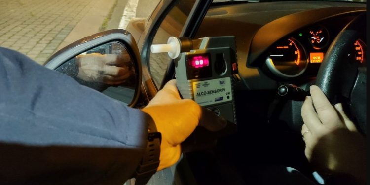 Sprawdzili 2 tysiące kierowców. Pod wpływem było…