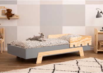 Łóżko dziecięce z barierką do pokoju w stylu Montessori