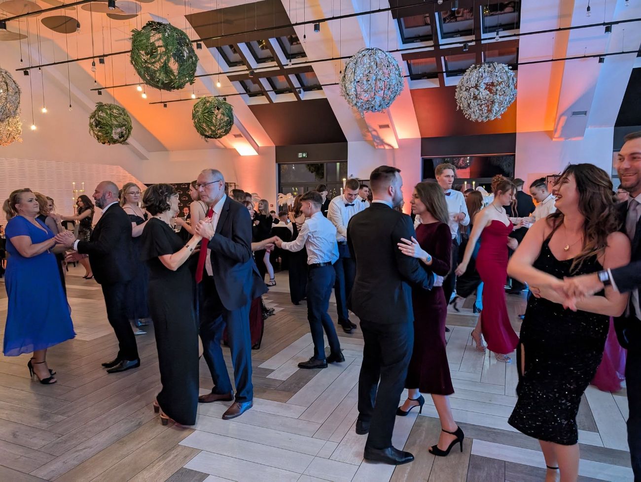 Studniówka Ekonomika. Zobacz zdjęcia