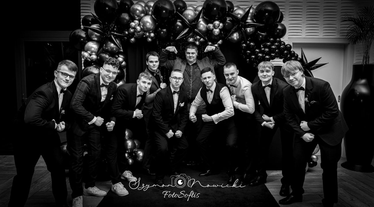 Tak się bawili na studniówce. Zobacz zdjęcia