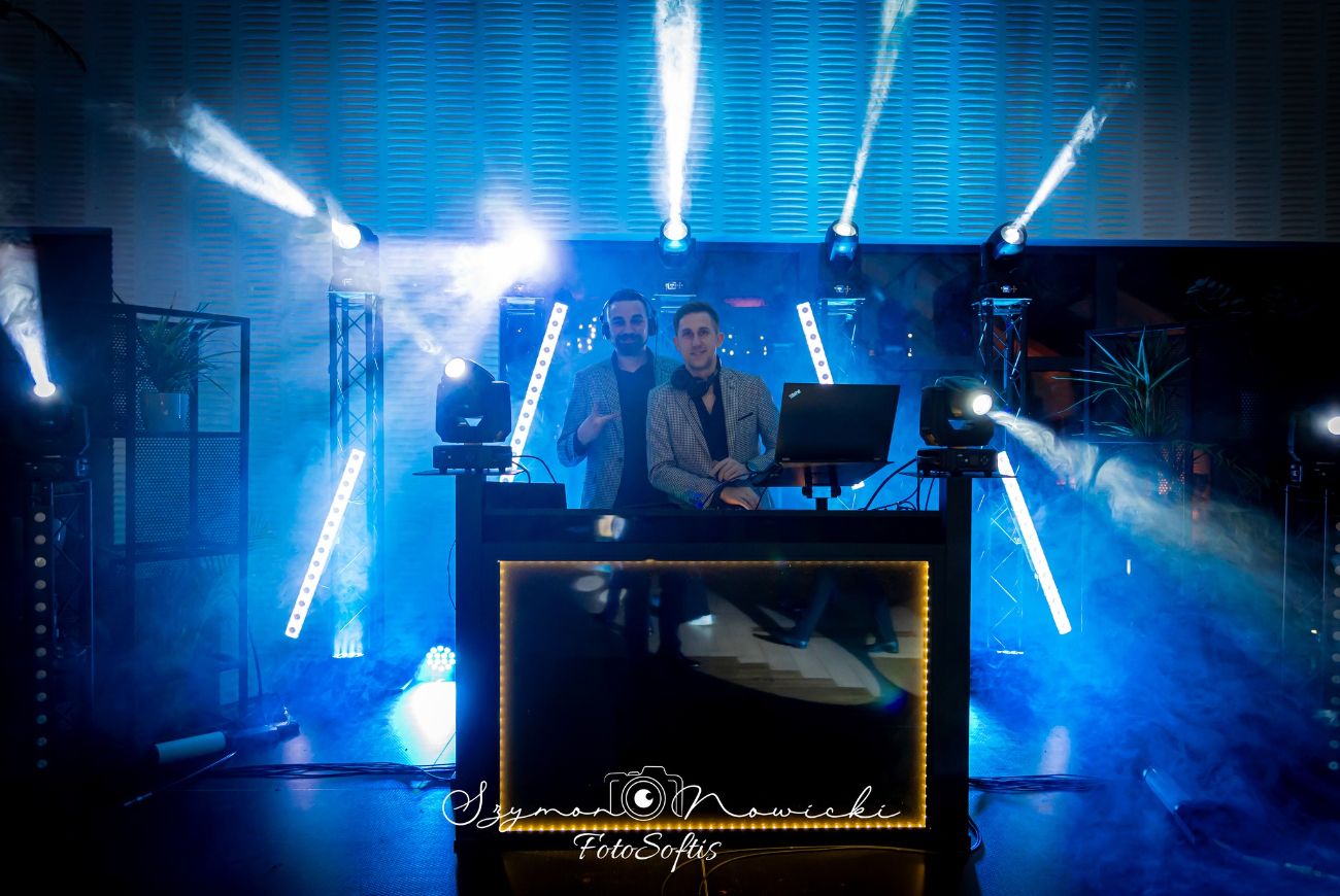 Tak się bawili na studniówce. Zobacz zdjęcia