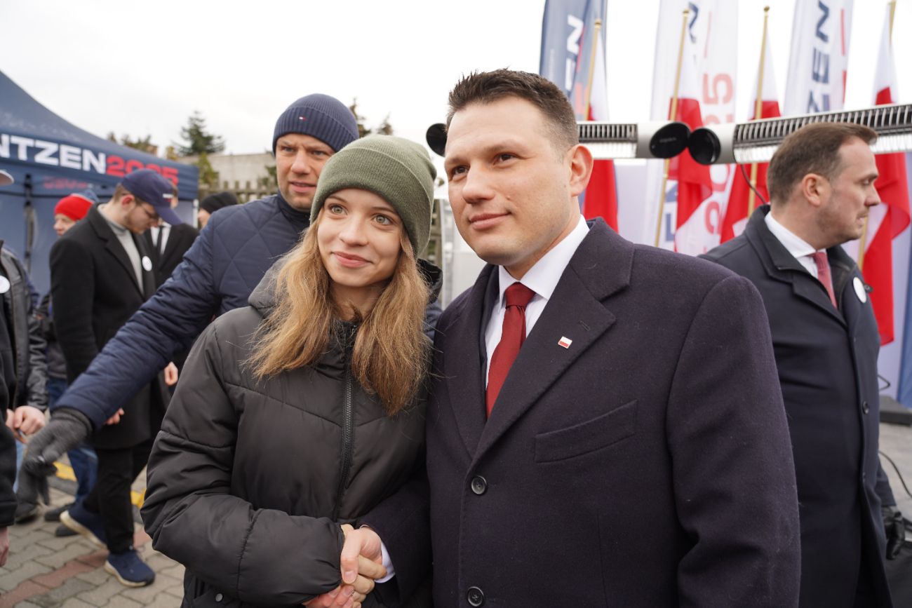 Mentzen w Słupcy. Wielu ludzi przyszło na spotkanie ZDJĘCIA
