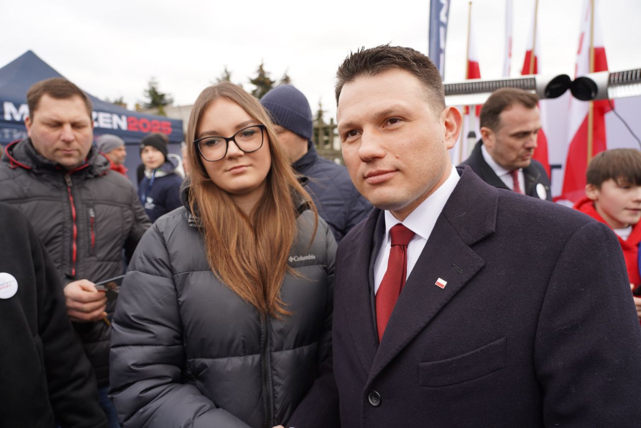 Mentzen w Słupcy. Wielu ludzi przyszło na spotkanie ZDJĘCIA