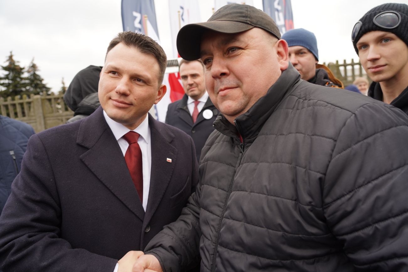 Mentzen w Słupcy. Wielu ludzi przyszło na spotkanie ZDJĘCIA