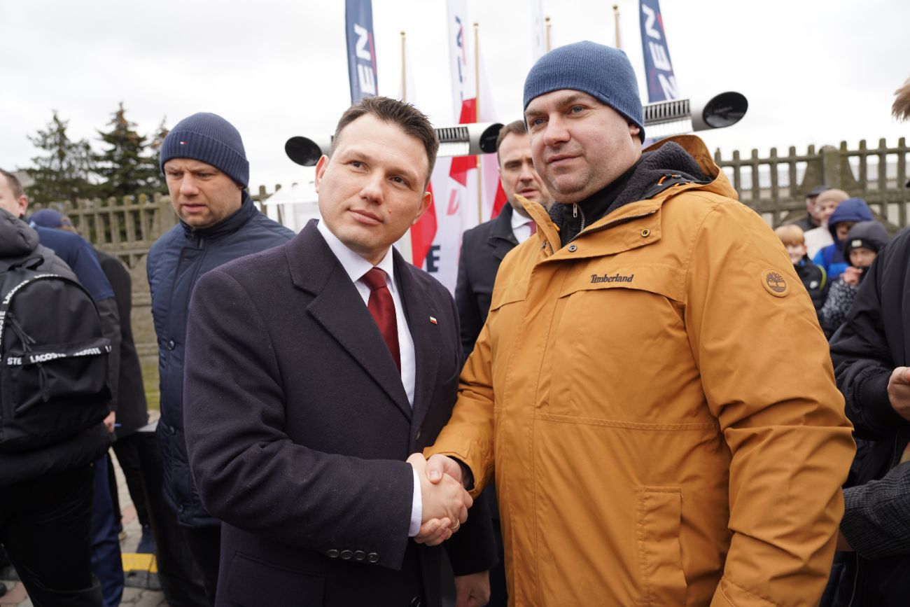 Mentzen w Słupcy. Wielu ludzi przyszło na spotkanie ZDJĘCIA