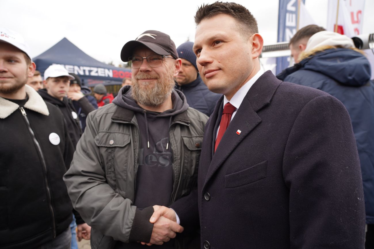 Mentzen w Słupcy. Wielu ludzi przyszło na spotkanie ZDJĘCIA