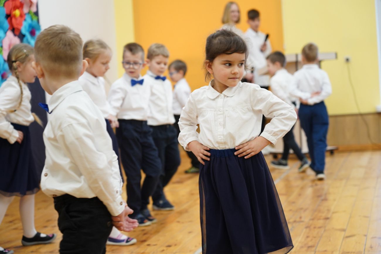 Pożegnał się ze szkołą, której 37 lat był dyrektorem