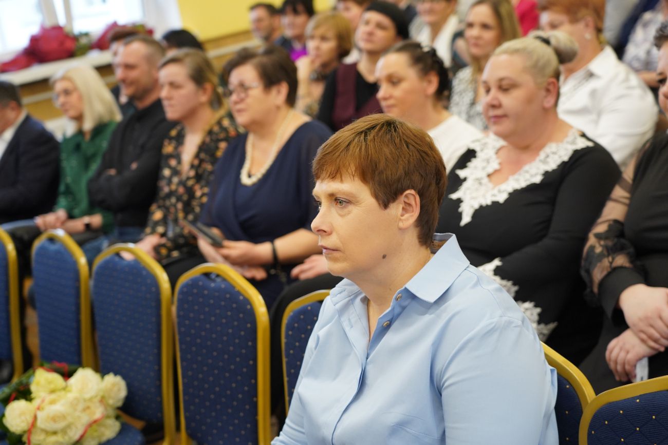 Pożegnał się ze szkołą, której 37 lat był dyrektorem