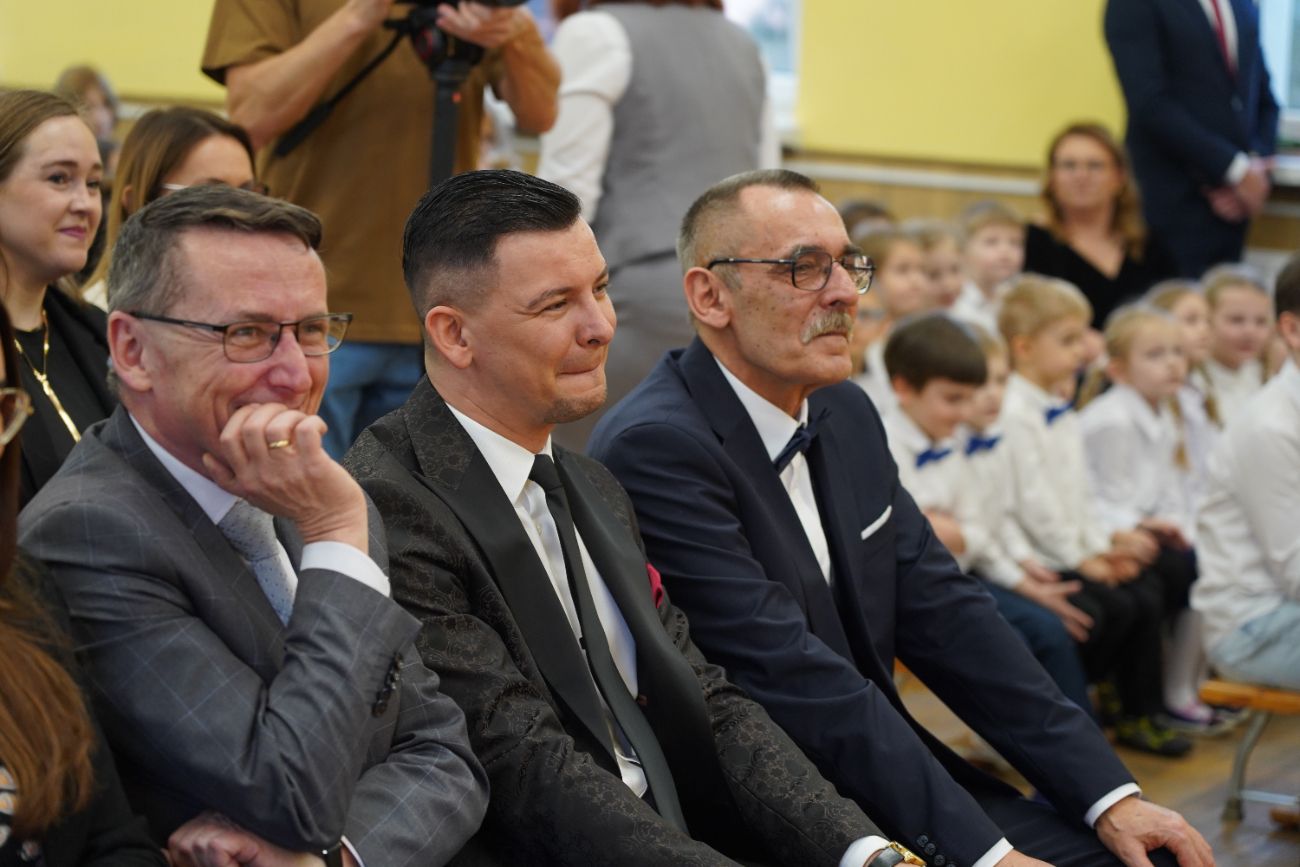 Pożegnał się ze szkołą, której 37 lat był dyrektorem