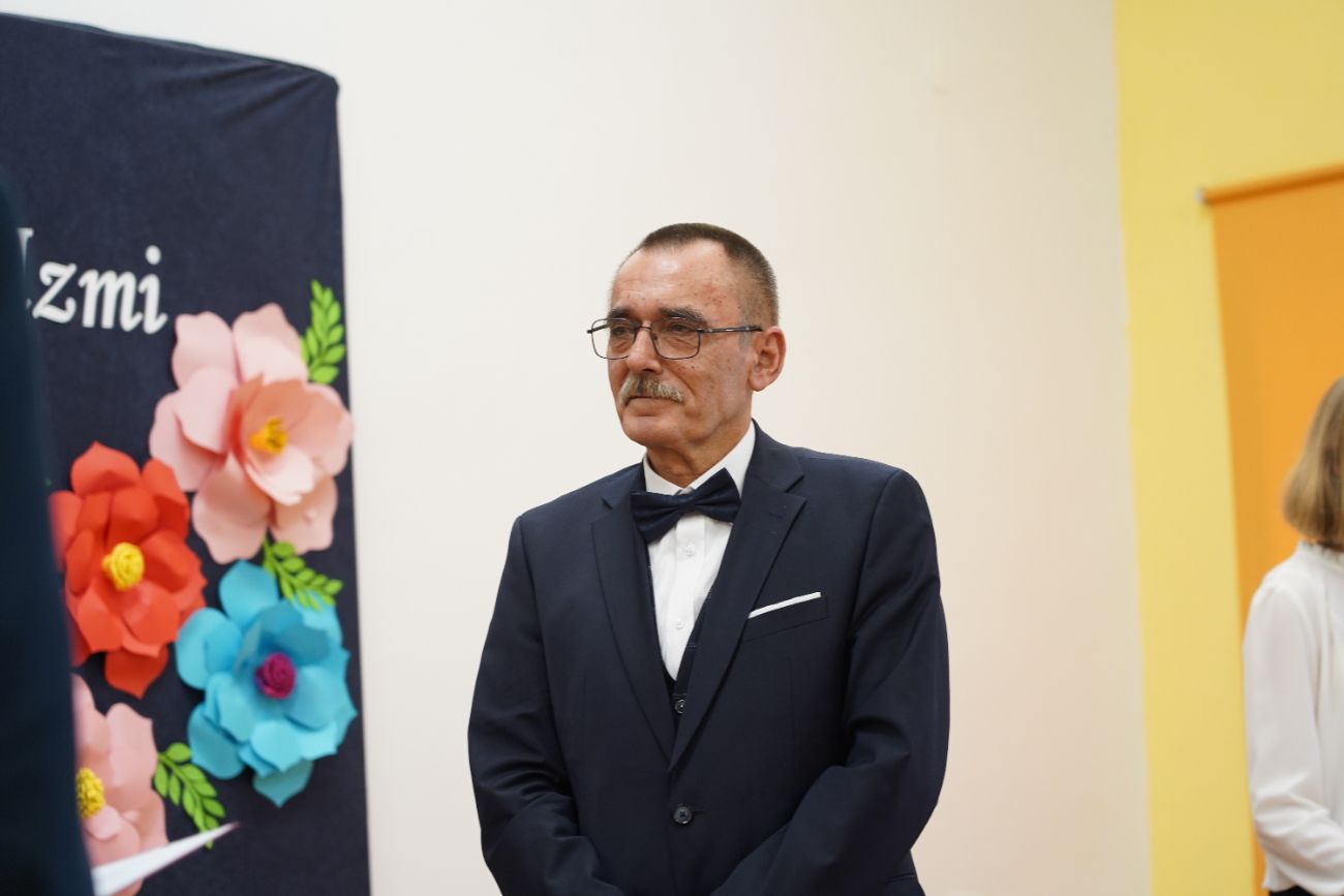 Pożegnał się ze szkołą, której 37 lat był dyrektorem