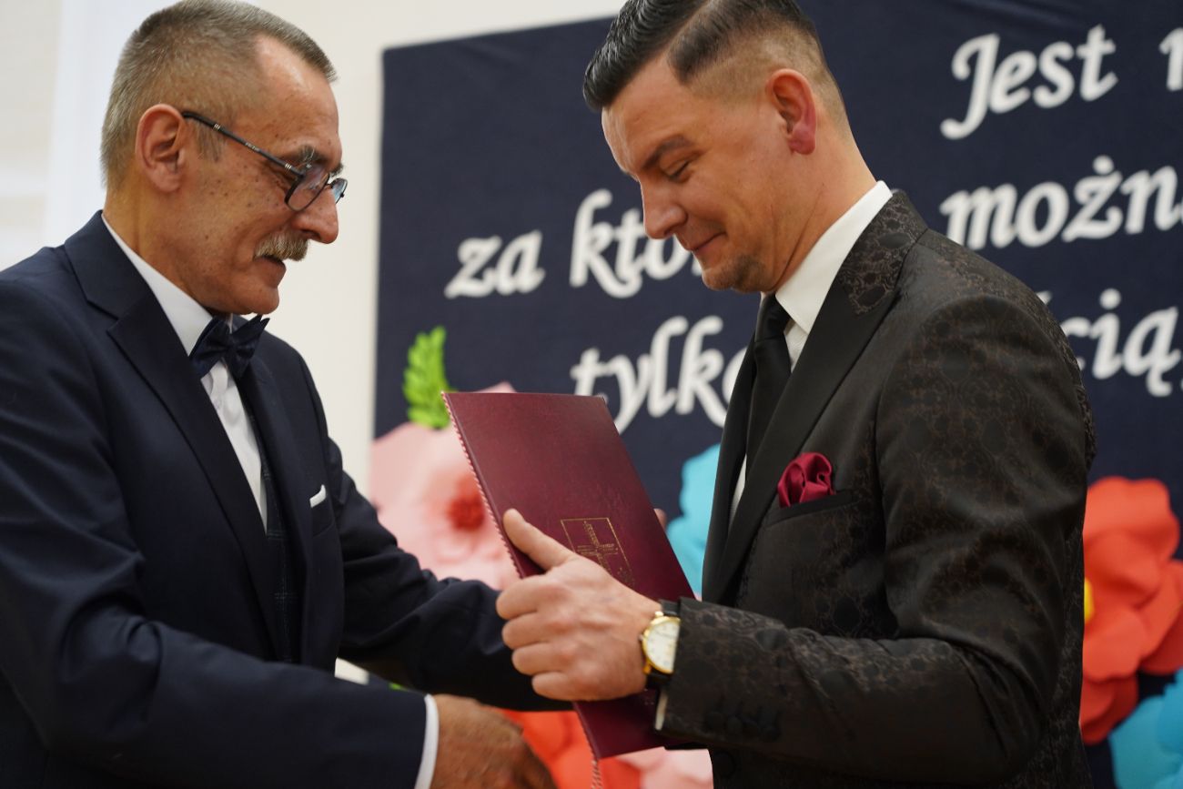 Pożegnał się ze szkołą, której 37 lat był dyrektorem