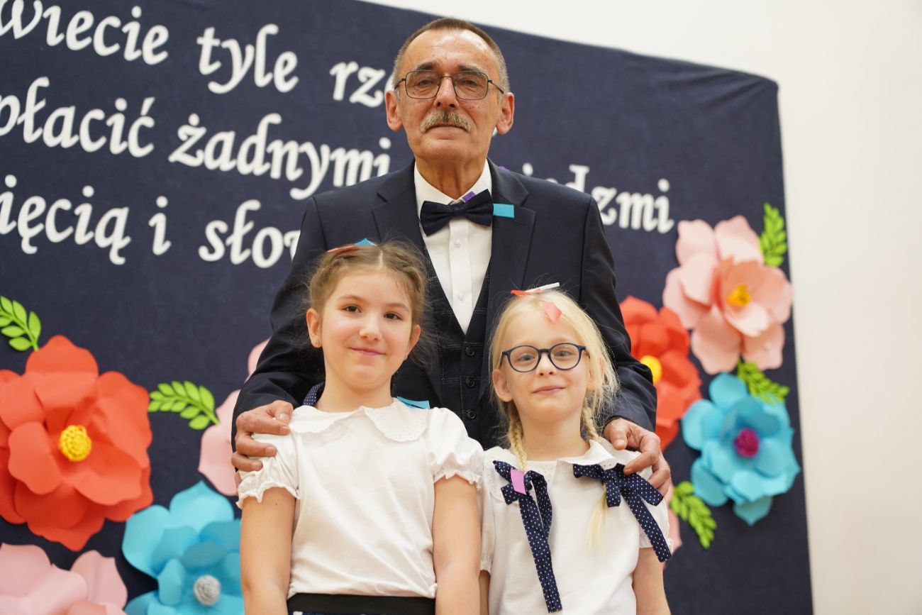 Pożegnał się ze szkołą, której 37 lat był dyrektorem