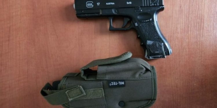 W okolicy: Udawali policjantów, chceli wlepić 500 euro mandatu